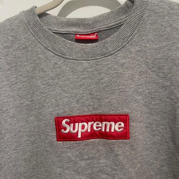 Supreme Men's Grey Hoodie - Picture 2 of 6